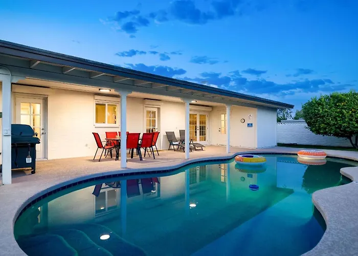 Ferienhaus Shalimar Of By Avantstay